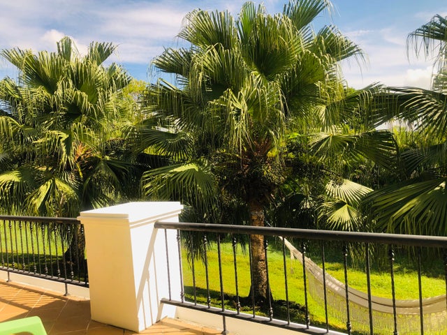 Luxurious Living in Tucán Country Club